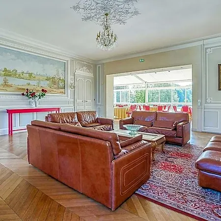 Отель Vintage With Garden Ballon-Saint-Mars